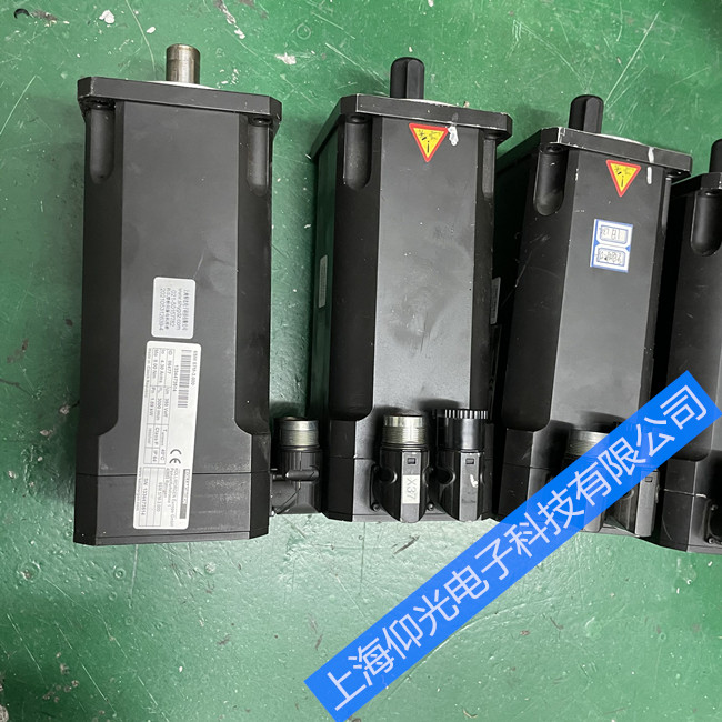 科爾摩根伺服電機(jī)維修 AKM54K-ACC2R-00編碼器報警修理
